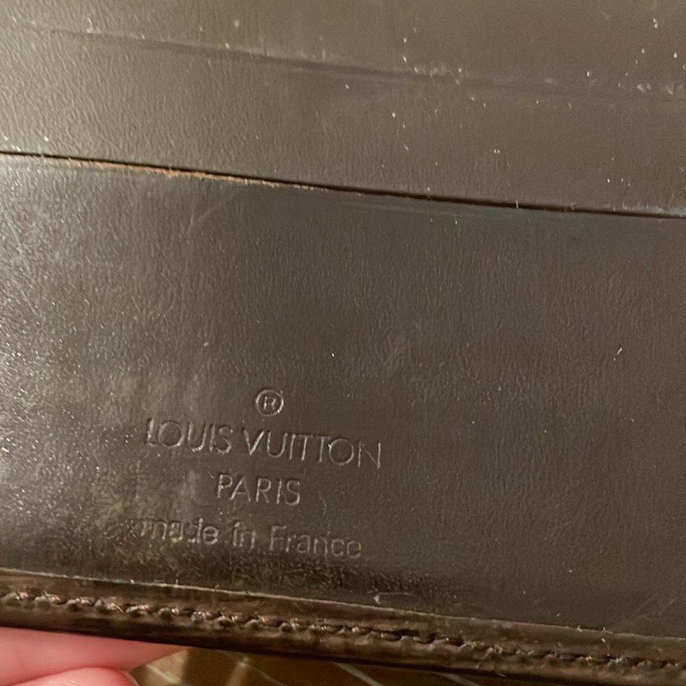 SALE PRICE FIRM Louis Vuitton brown Epi leather men’s compact wallet - Picture 9 of 12